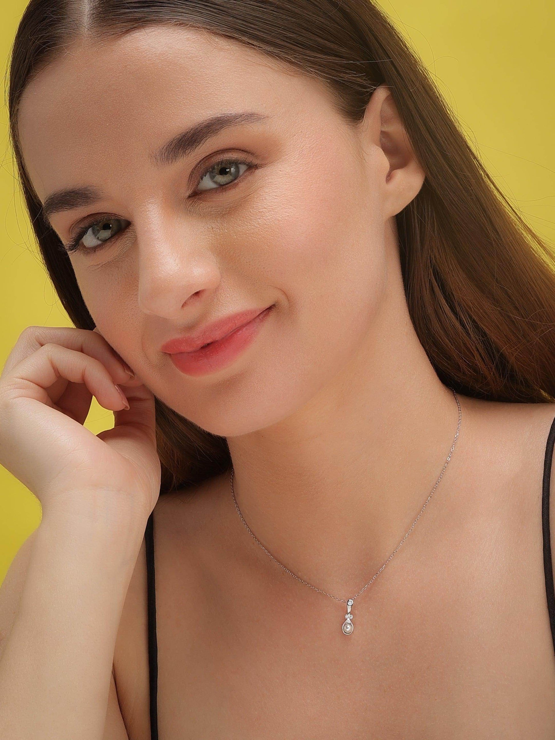 silver pearl drop pendant - SAAAR Jewellery