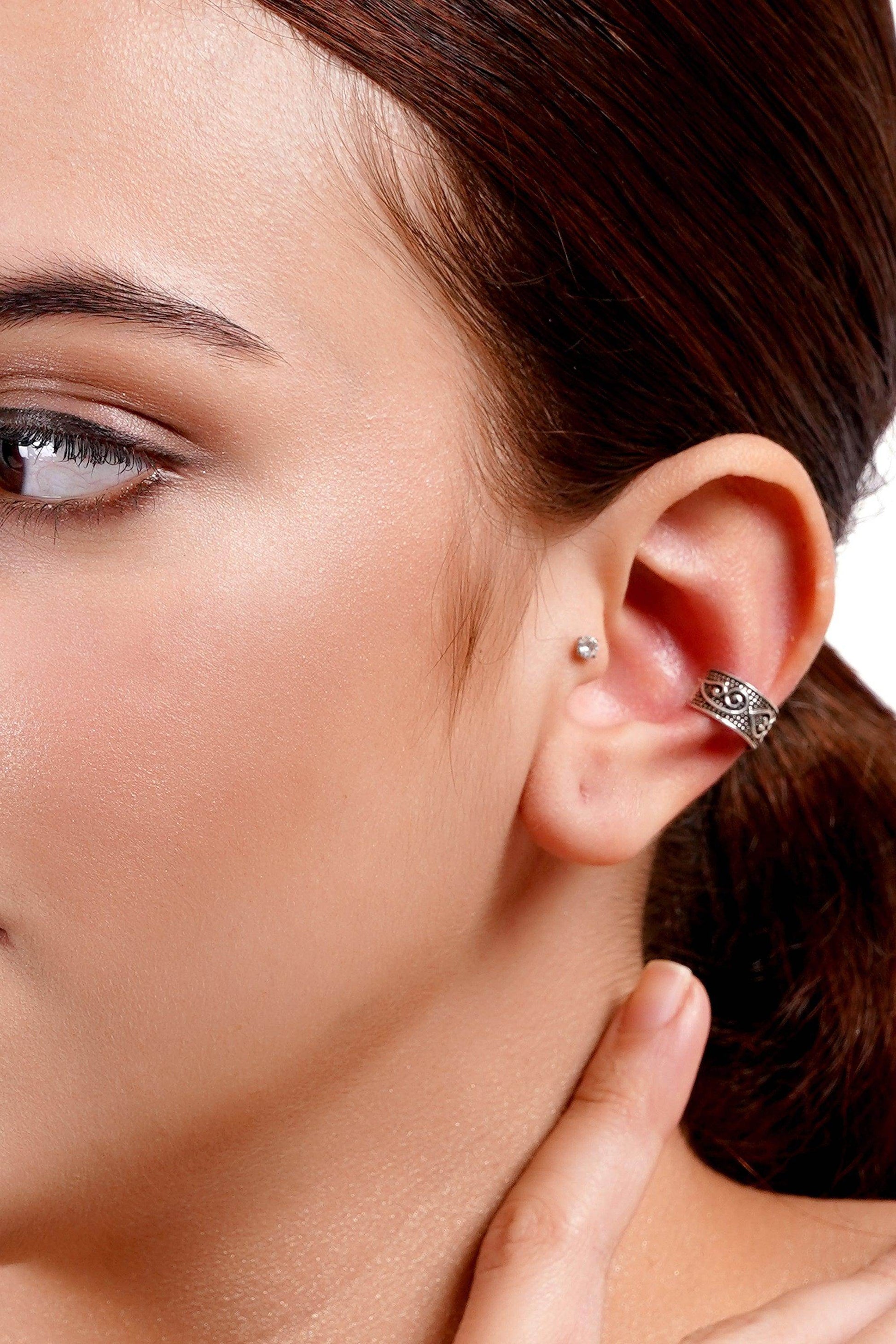Chic Rose Gold Dangling Earrings - SAAAR Jewellery