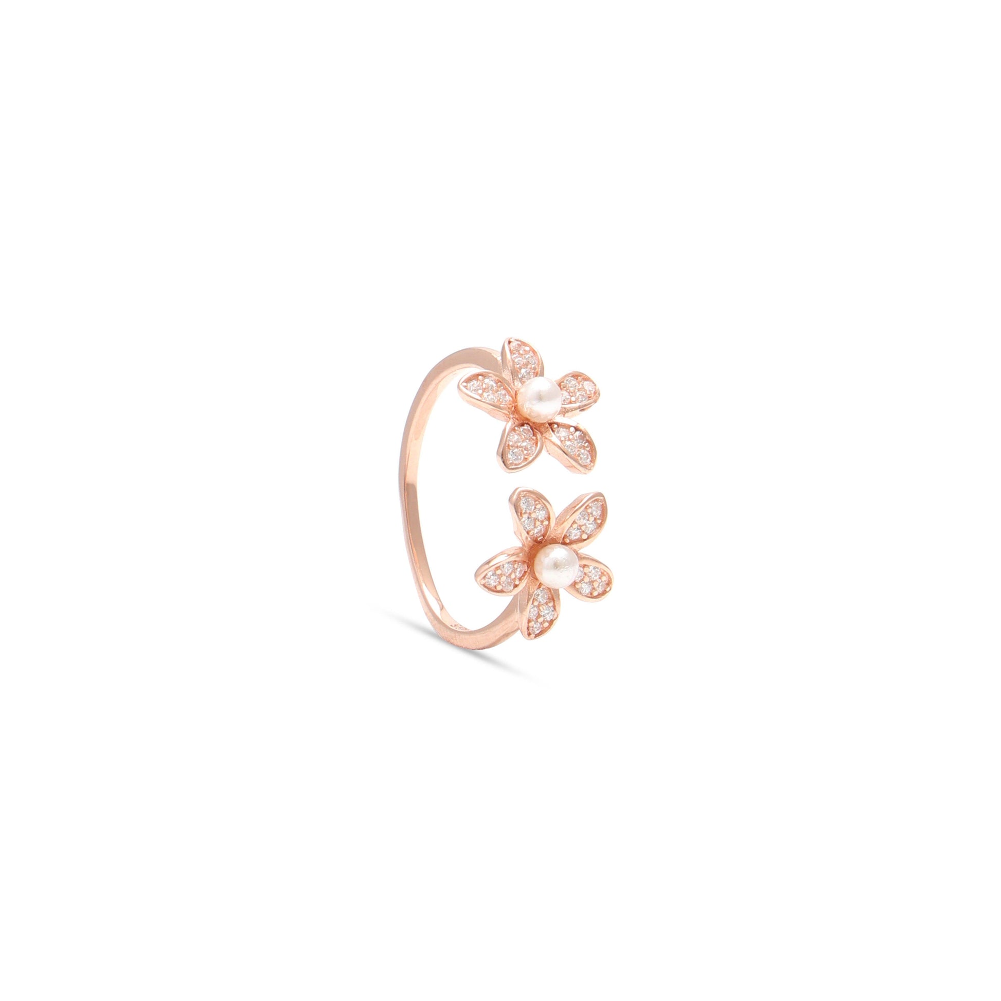 Chic Circles – 33 silver rings that redefine minimal elegance. - SAAAR Jewellery