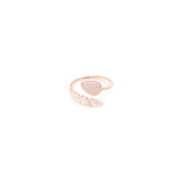 Glimmering Bands – Turn heads with these stunning silver rings.