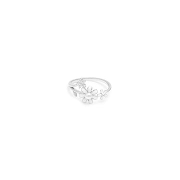 Silver Loops of Love – Celebrate your style with these elegant rings.
