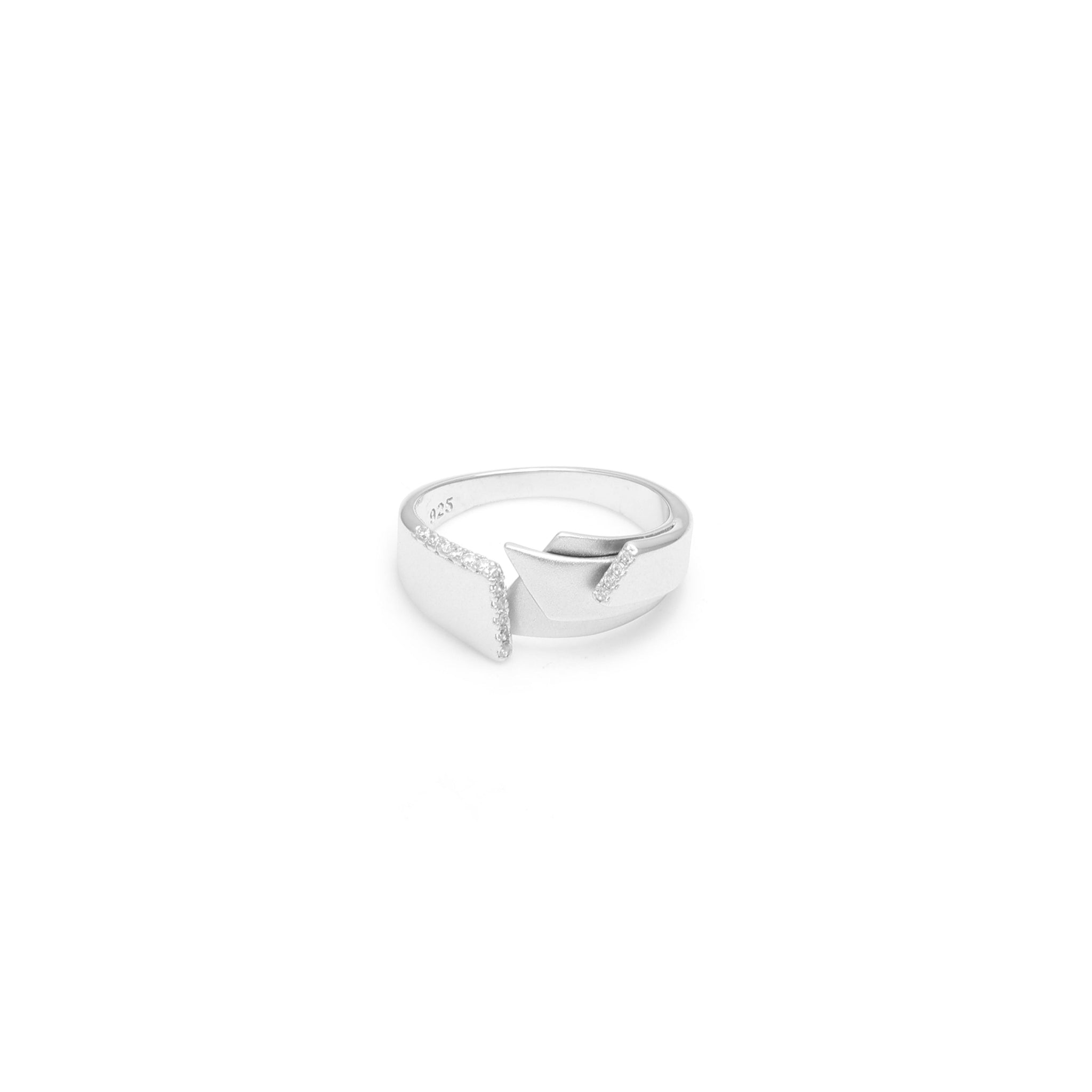 Silver Stunner – "A stunning silver piece that captures attention