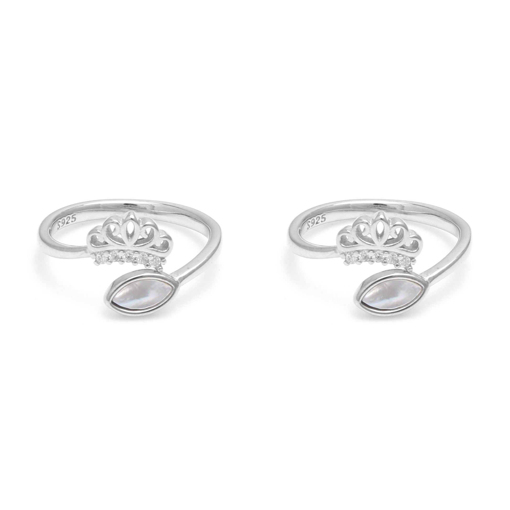 Walk in Elegance – These silver toe rings make every step shine. - SAAAR Jewellery