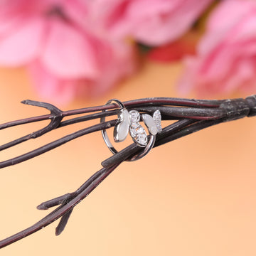 Silver Spirals – Elegant rings for a touch of sparkle in your life.