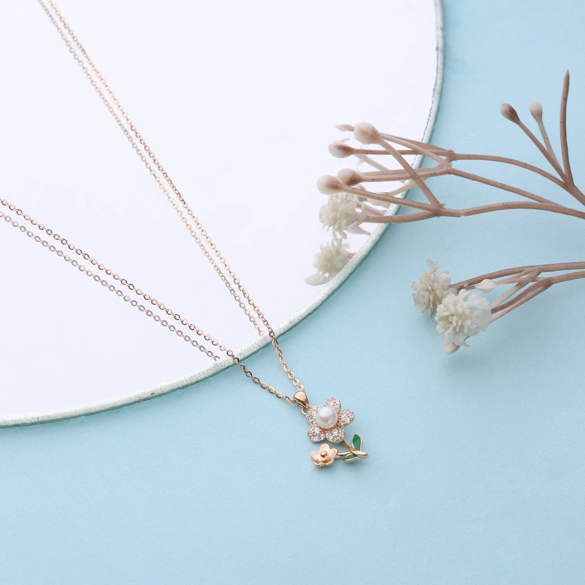 Everyday Essentials – Beautiful pendants that bring effortless style to your wardrobe. - SAAAR Jewellery