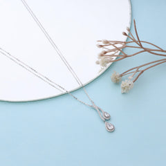 Timeless Trinkets – Silver pendants designed to last a lifetime of memories.