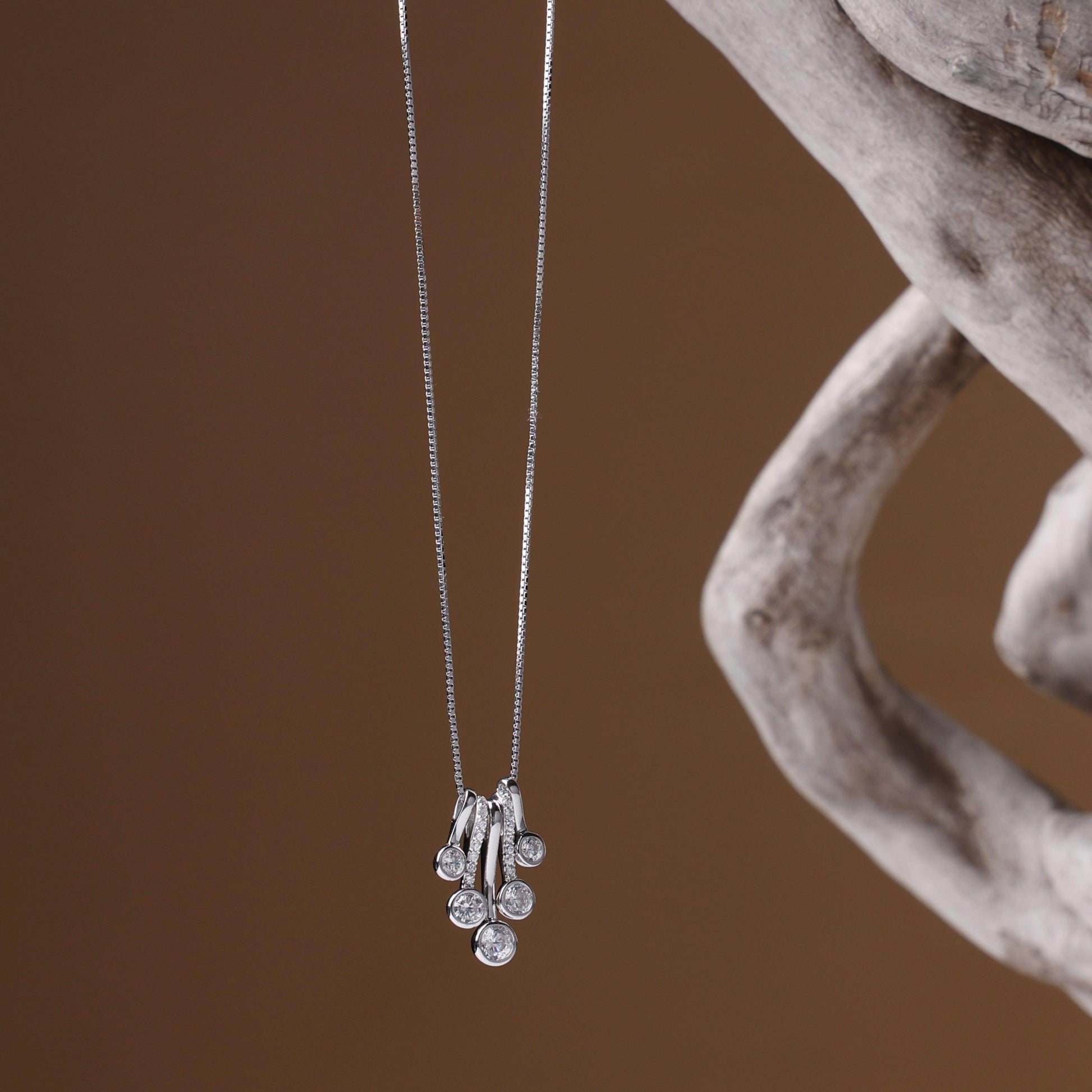Shine Bright – 39 ways to make your style unforgettable. - SAAAR Jewellery