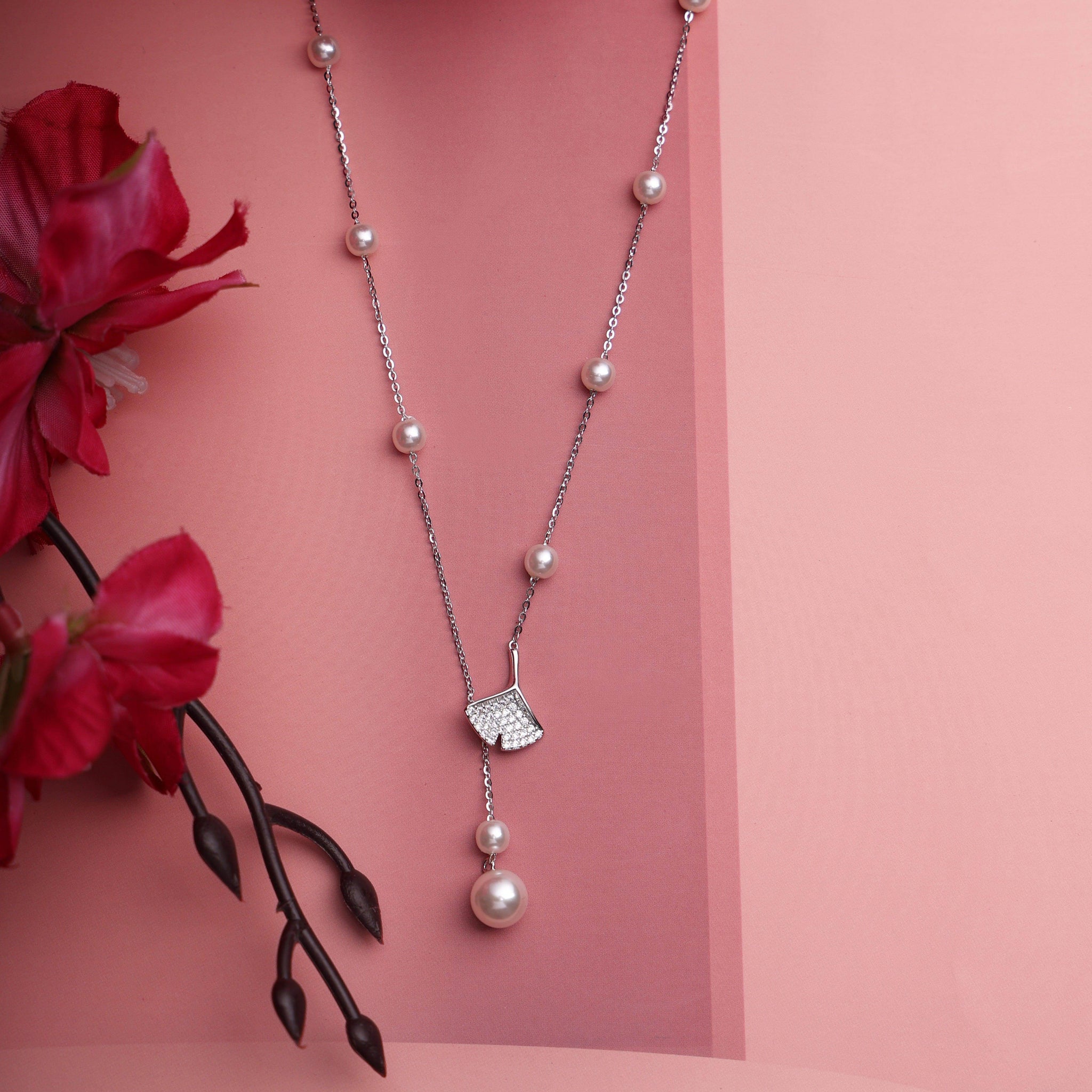 Shimmering Statements – Turn heads with these sparkling silver pendants. - SAAAR Jewellery