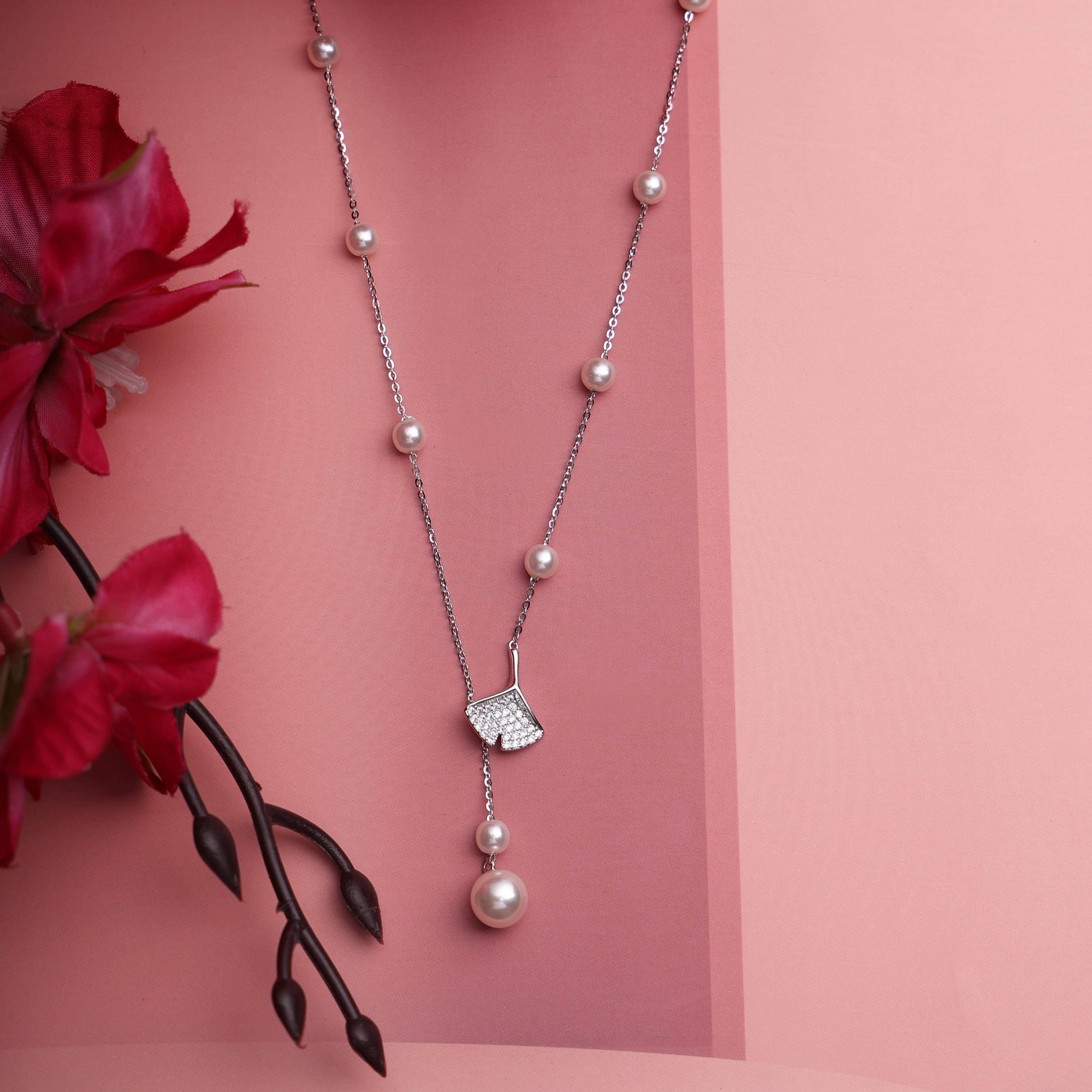 Shimmering Statements – Turn heads with these sparkling silver pendants. - SAAAR Jewellery