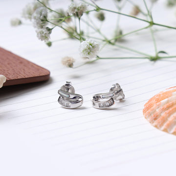 Daily Dose of Glam – Elevate your everyday with these chic studs.